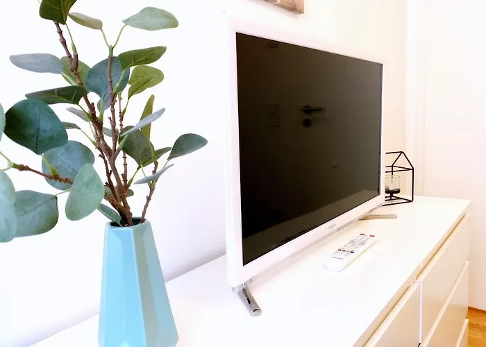 Appartement Moderne Mit Bodentiefer Dusche, Waschmaschine Und Kueche - 